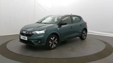 DACIA SANDERO  à louer à SAINTE MARIE