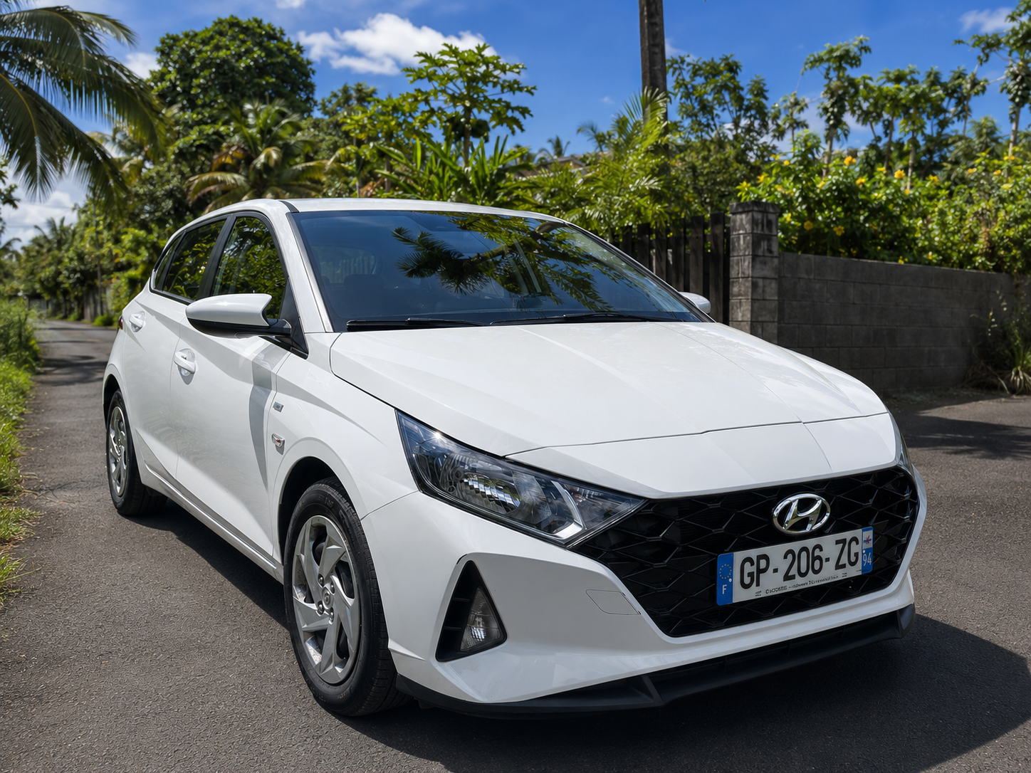 HYUNDAI  I20  à louer à SAINTE MARIE
